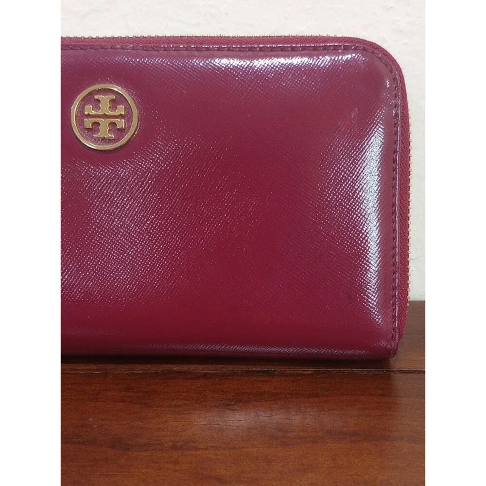 Tory Burch Maroon Leather Continental Zip Wallet